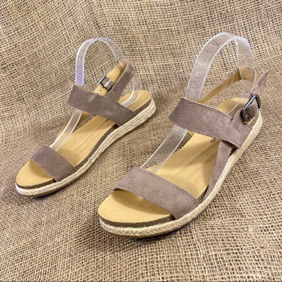Lucky Brand Shoes - Lucky Brand Sandals Gadine Espadrille  Suede Tan Buckle Flats Women'sSize 9M